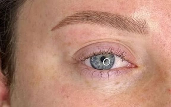 Resultado de microblading de cejas en Calamocha, caso 1, Carla Tomás