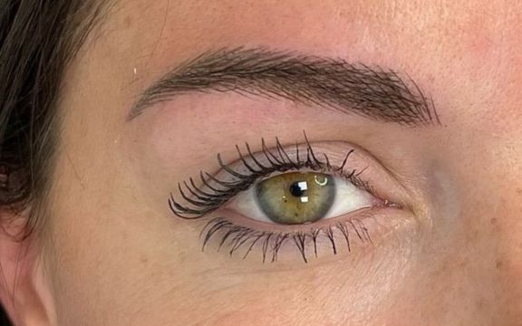 Resultado de microblading de cejas en Calamocha, caso 2, Carla Tomás