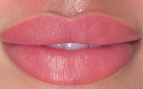 Resultado de micropigmentación de labios en Calamocha, Carla Tomás